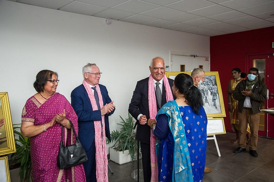 Vernissage d'une exposition sur les soldats indiens de la première guerre mondiale le 06 novembre à l'Hôtel de ville - voir en plus grand : (fenêtre modale)