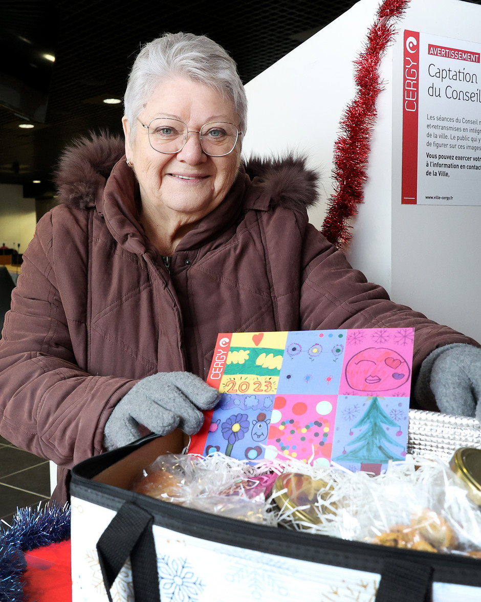 Distribution des colis de Noël aux seniors Bastide, Touleuses et HDV, 12 décembre - voir en plus grand : (fenêtre modale)