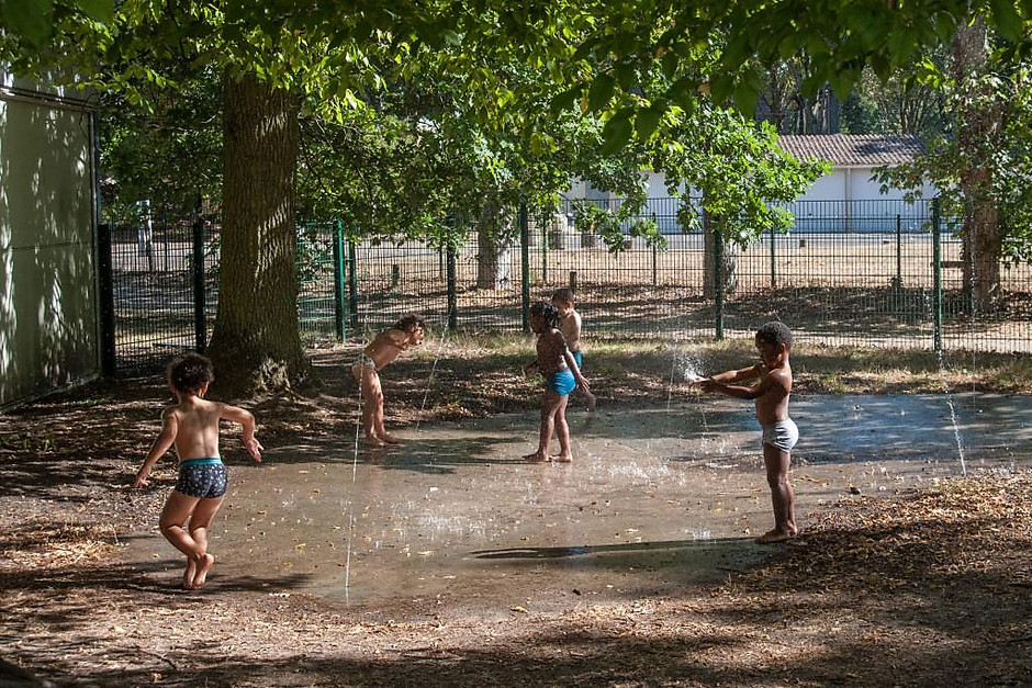 Activités d'été à l'accueil de loisirs du Bois de Cergy - voir en plus grand : (fenêtre modale)