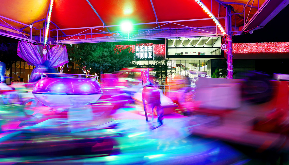 Fêtes foraines dans les quartiers Horloge et Hauts-de-Cergy, 12 décembre - voir en plus grand : (fenêtre modale)