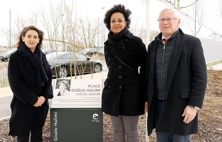 Inauguration de la place Gisèle Halimi, le 8 mars dernier - voir en plus grand : (fenêtre modale)