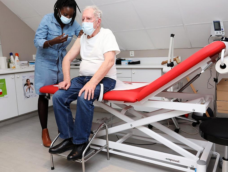 Vaccination au centre médical des Linandes, le 28 janvier 2021 - voir en plus grand : (fenêtre modale)