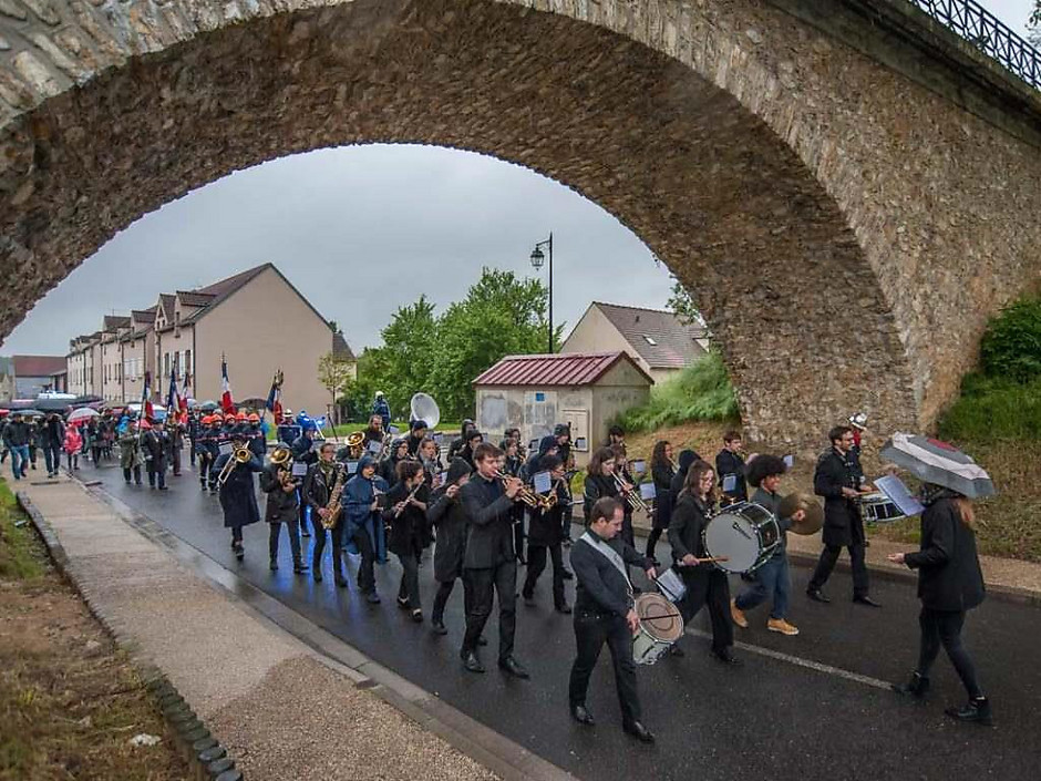 voir en plus grand : (fenêtre modale)