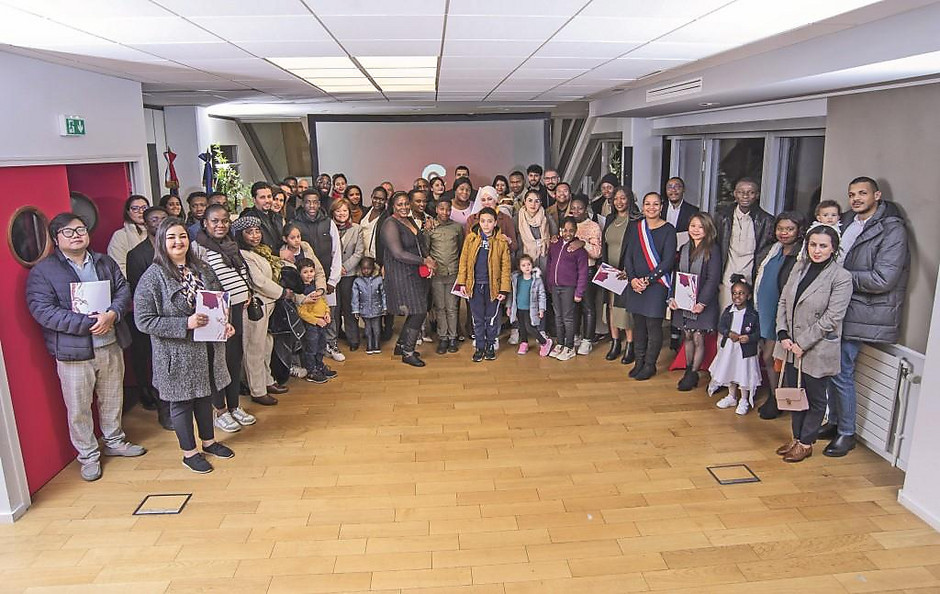 Cérémonie des nouveaux naturalisés à l'hôtel de ville,10 février - voir en plus grand : (fenêtre modale)
