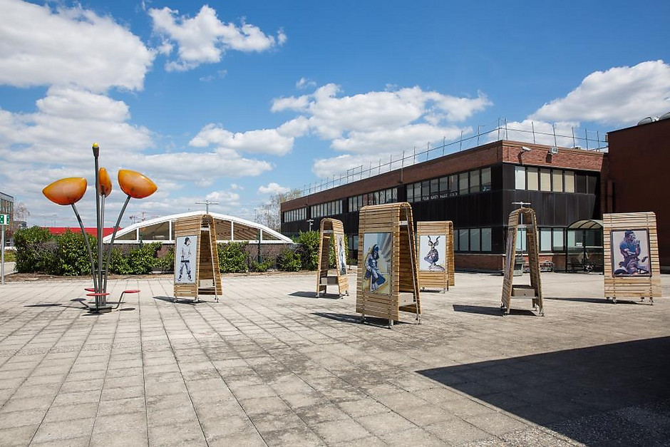 Exposition Urban Zoo sur le toit-terrasse des 3 Fontaines - voir en plus grand : (fenêtre modale)