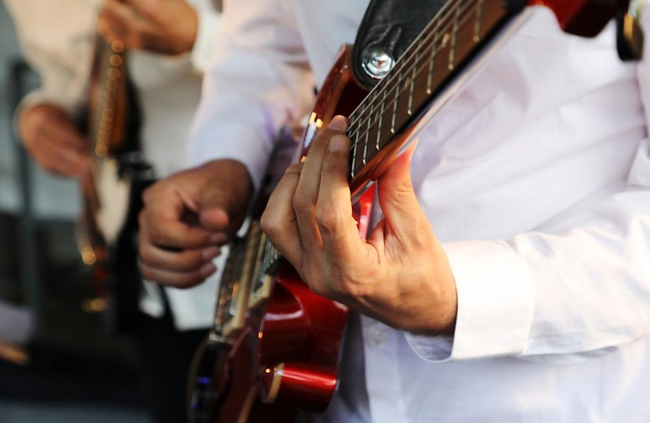 Spectacle de danse et musique jazz au parc Anne et Gérard Philipe, le 10 juillet - voir en plus grand : (fenêtre modale)