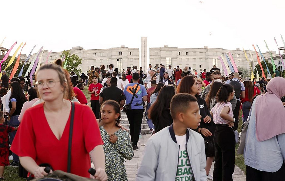 Cergy en fête 2022, le 2 juillet sur l'Esplanade de Paris - voir en plus grand : (fenêtre modale)