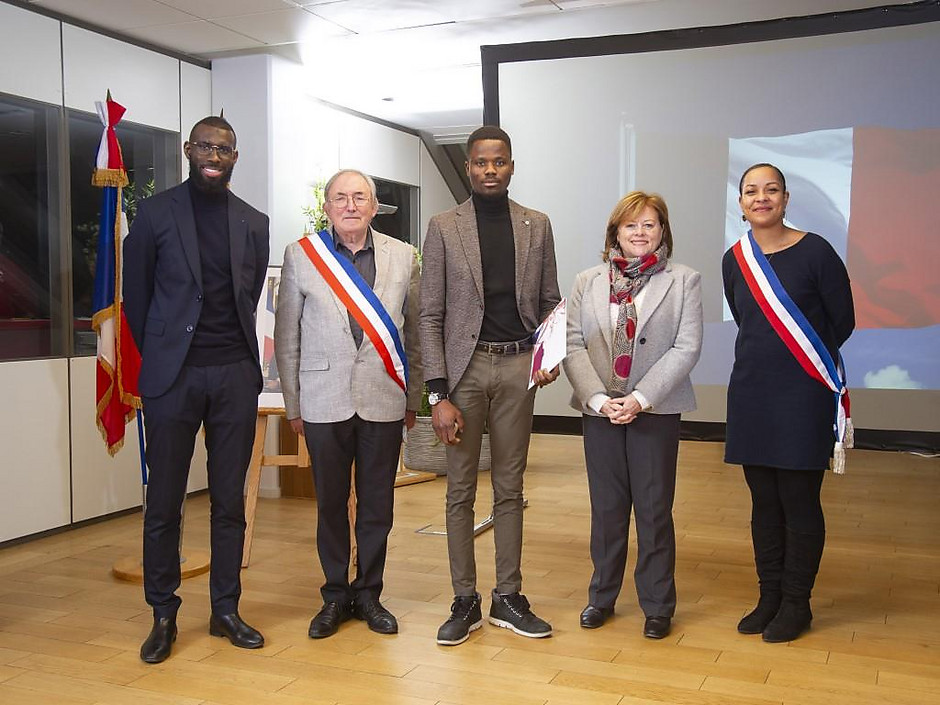 Cérémonie des nouveaux naturalisés à l'hôtel de ville,10 février - voir en plus grand : (fenêtre modale)
