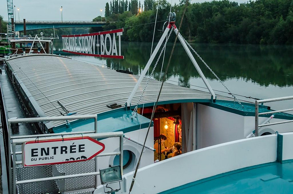 "L'Expérience Inédite : comédie musicale improvisée" sur la péniche Story Boat à Port Cergy le 16 août 2020 - voir en plus grand : (fenêtre modale)