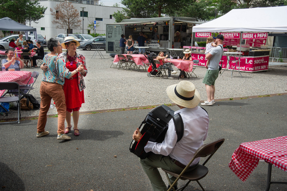 La Guinguette du marché, 18 juin - voir en plus grand : (fenêtre modale)